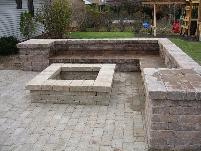 Bob's Grading built this Weston sitting wall and fire pit.